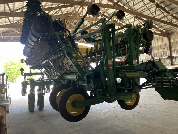 2024 John Deere 1795 Planter