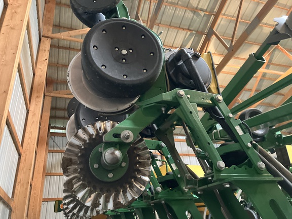 2021 John Deere 1795 Planter