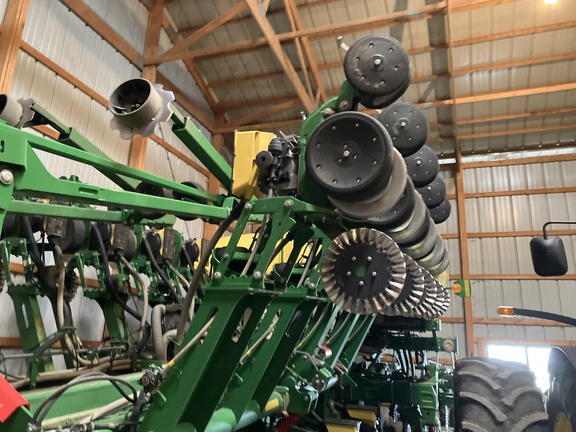 2021 John Deere 1795 Planter