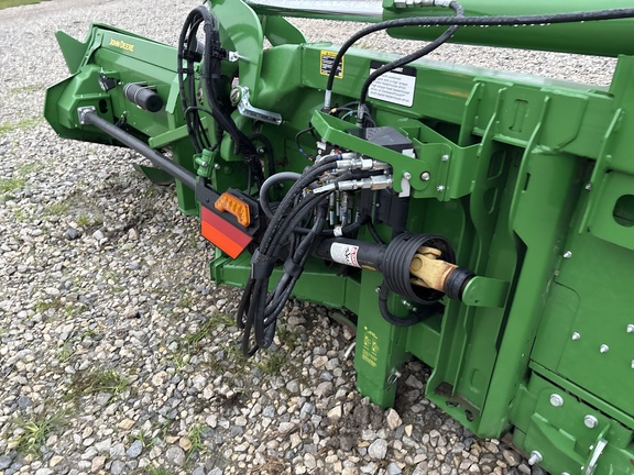 2025 John Deere CF 12 Header Corn Head