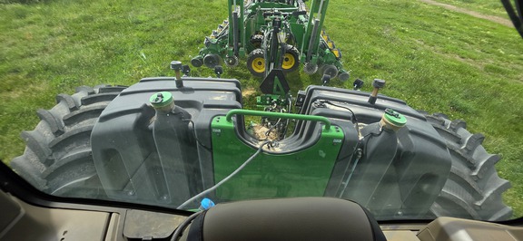 2023 John Deere 9R 640 Tractor 4WD