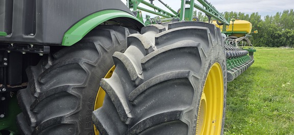 2023 John Deere 9R 640 Tractor 4WD