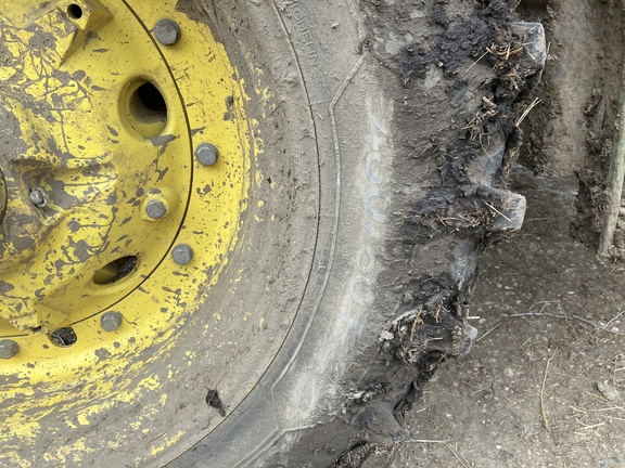 2019 John Deere 6155M Tractor