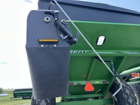 2012 Brent 1082 Grain Cart