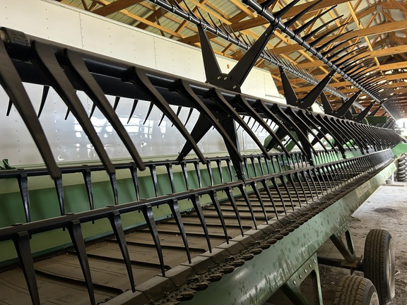 2022 John Deere RD40F Header Combine