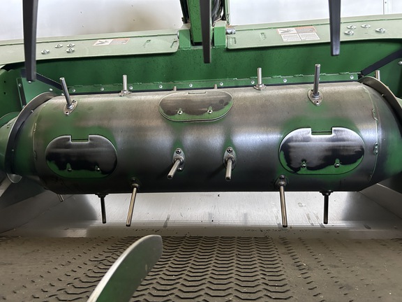2022 John Deere RD40F Header Combine