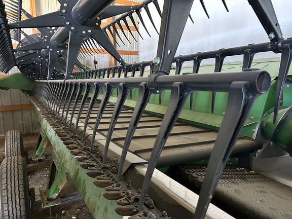 2022 John Deere RD40F Header Combine