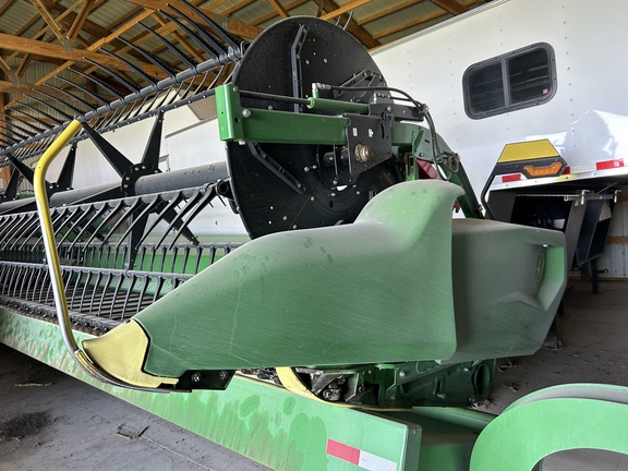 2022 John Deere RD40F Header Combine