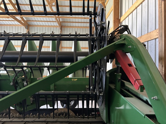 2022 John Deere RD40F Header Combine