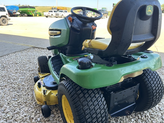 2010 John Deere X320 Garden Tractor