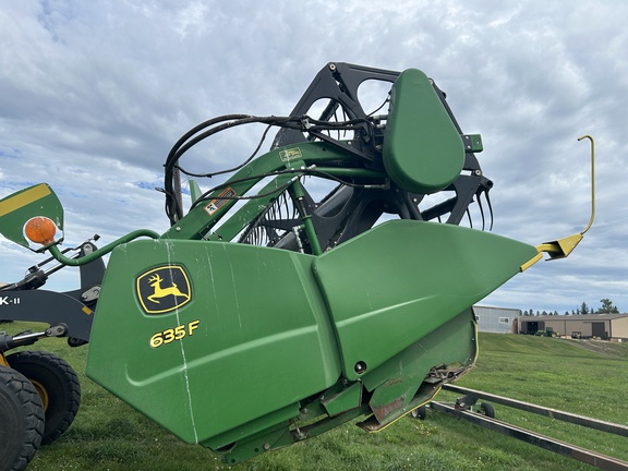 2011 John Deere 635F Header Combine