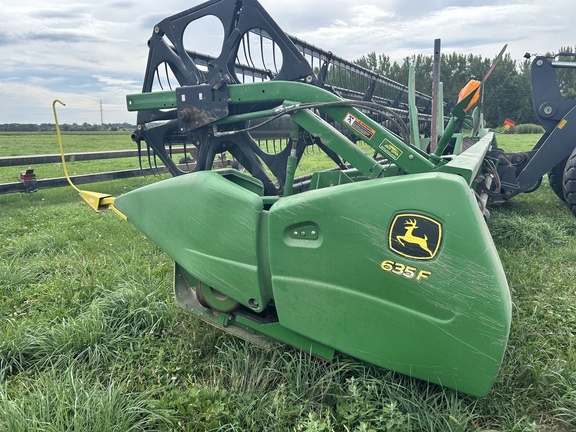 2011 John Deere 635F Header Combine