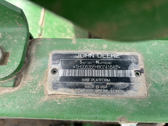2011 John Deere 635F Header Combine