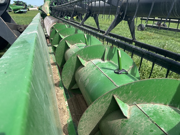 2011 John Deere 635F Header Combine