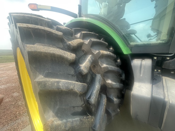 2010 John Deere 8270R Tractor