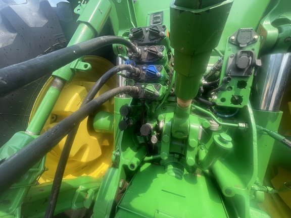 2010 John Deere 8270R Tractor