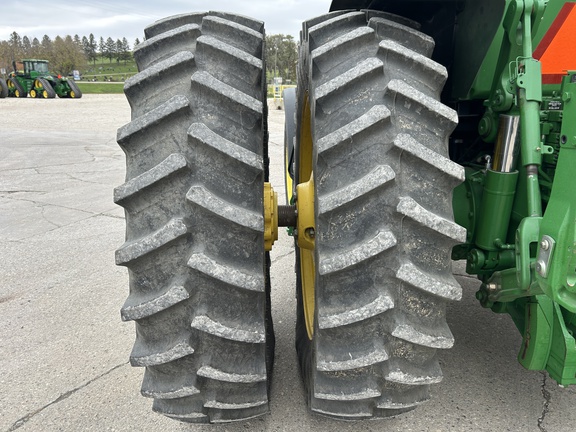 2010 John Deere 8270R Tractor