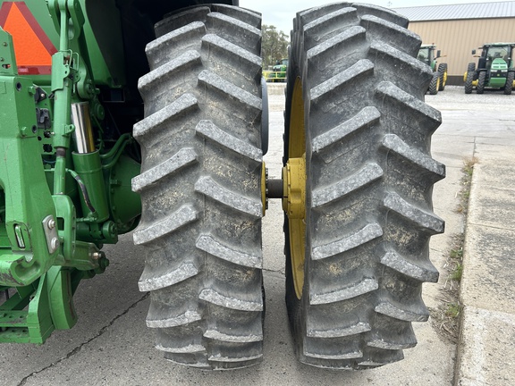 2010 John Deere 8270R Tractor