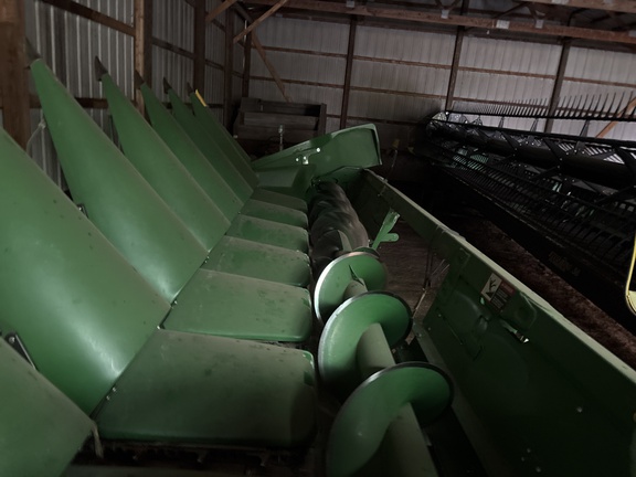 2025 John Deere CR 8 Header Corn Head