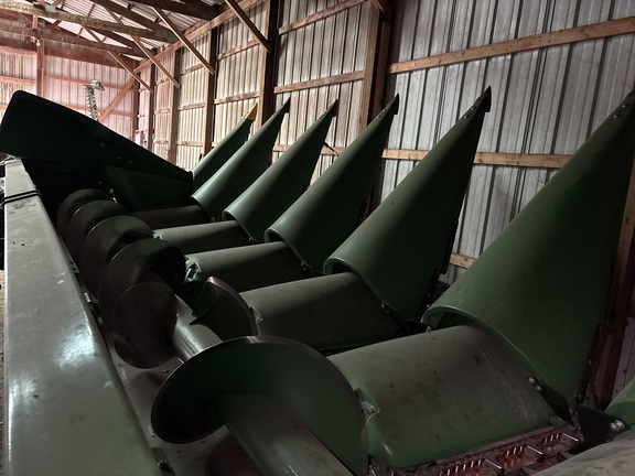 2025 John Deere CR 8 Header Corn Head