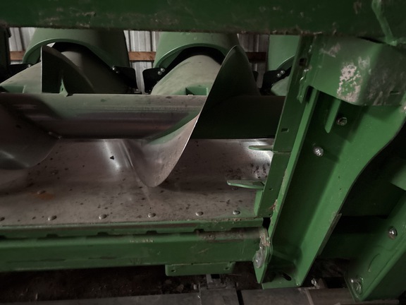 2025 John Deere CR 8 Header Corn Head