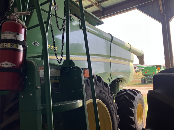 2022 John Deere S770 Combine