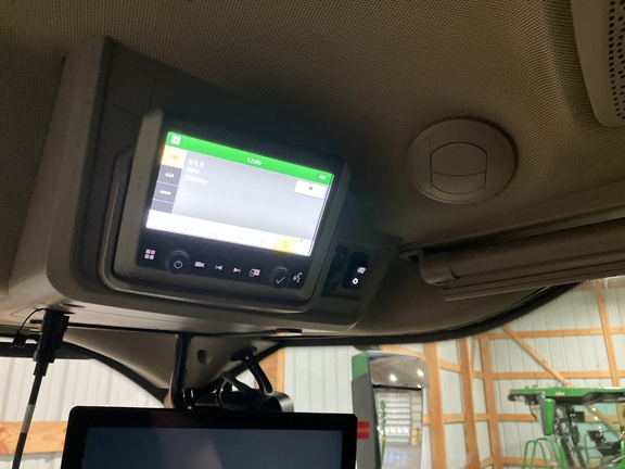 2024 John Deere X9 1000 Combine