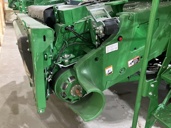 2024 John Deere X9 1000 Combine