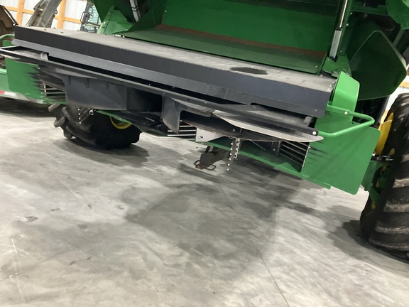 2024 John Deere X9 1000 Combine