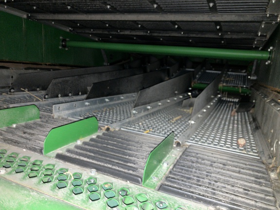 2024 John Deere X9 1000 Combine