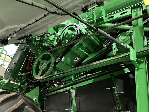 2024 John Deere X9 1000 Combine