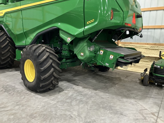 2024 John Deere X9 1000 Combine