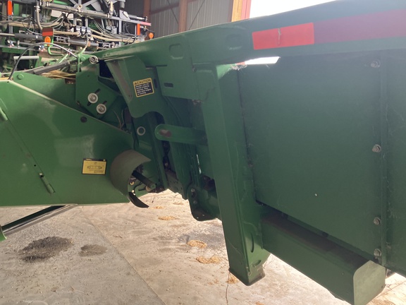 2012 John Deere 608C Header Corn Head