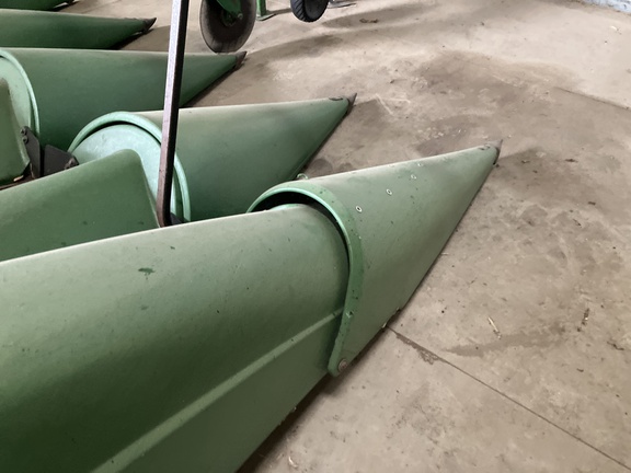 2004 John Deere 893 Header Corn Head