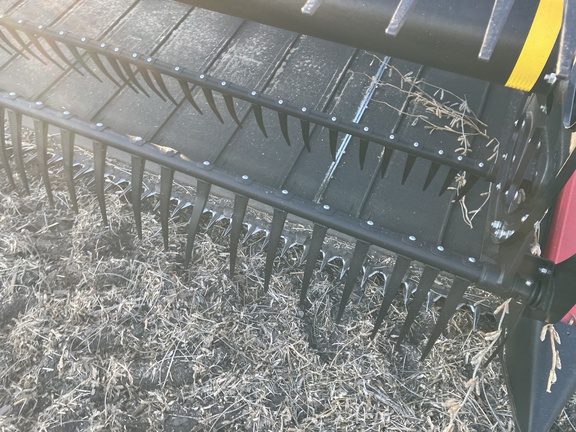 2019 MacDon FD135 Header Combine