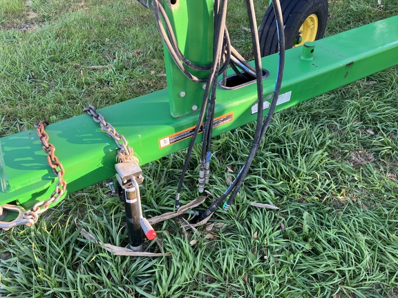 2022 John Deere 2430 Chisel Plow