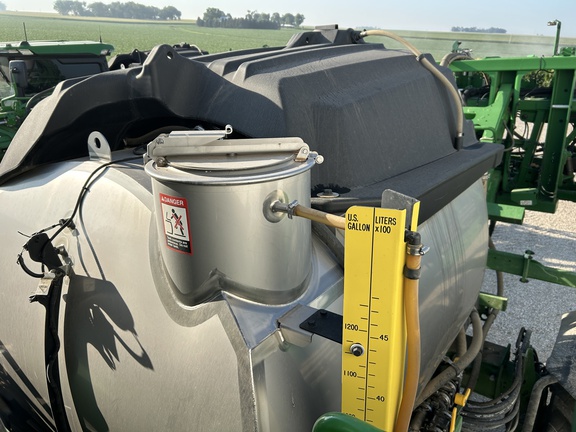 2024 John Deere 612R Sprayer/High Clearance