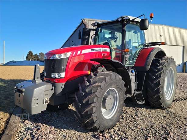 2016 Misc 8737 Tractor