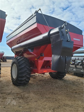 2022 Misc 870 Grain Cart