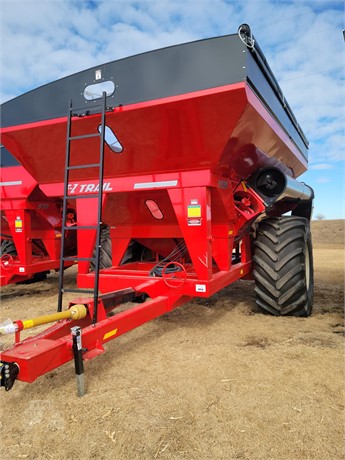 2022 Misc 1020 Grain Cart