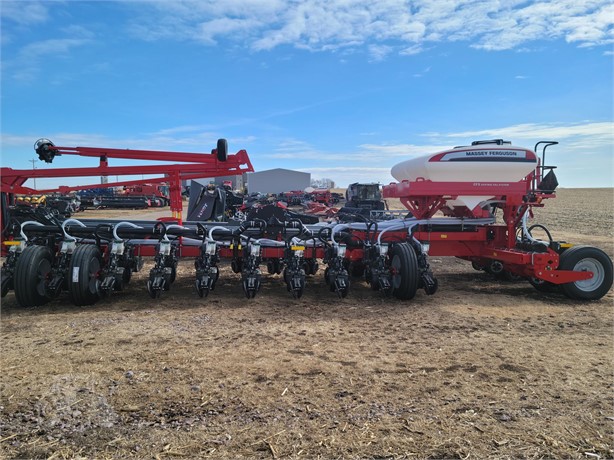 2022 Misc 9824VE Planter