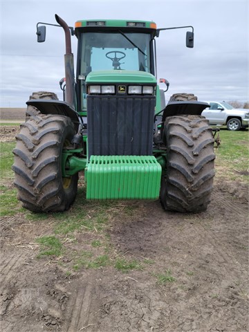 2001 John Deere 8410 Tractor