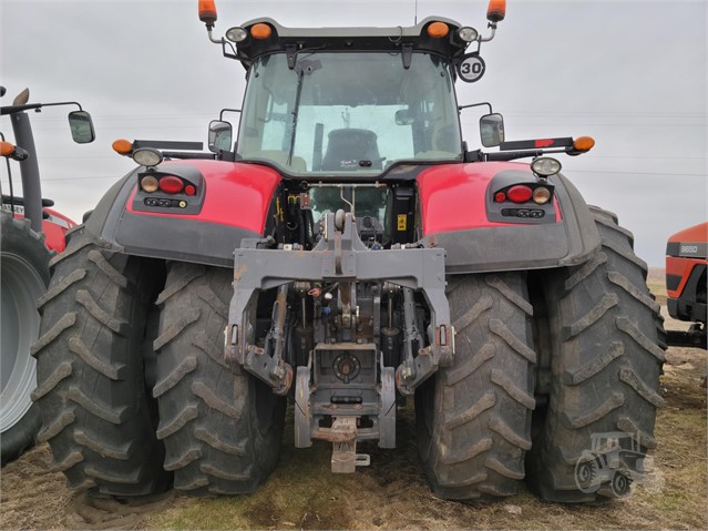 2013 Misc 8690 Tractor