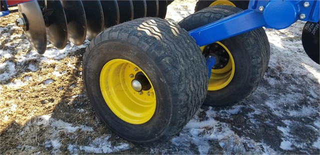 2019 Landoll 7530-29 Vertical Tillage