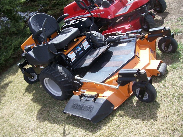 2011 Woods FZ23B Mower/Front Deck