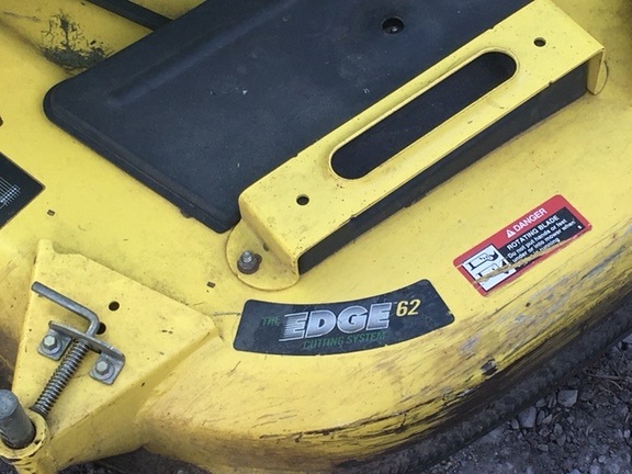 2006 John Deere X475 Garden Tractor