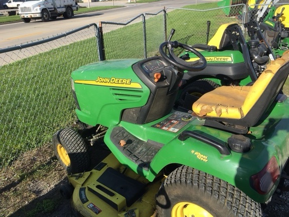2006 John Deere X475 Garden Tractor