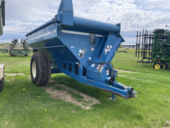 1995 Kinze 640 Grain Cart