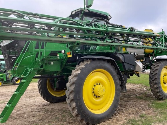 2023 John Deere 612R Sprayer/High Clearance