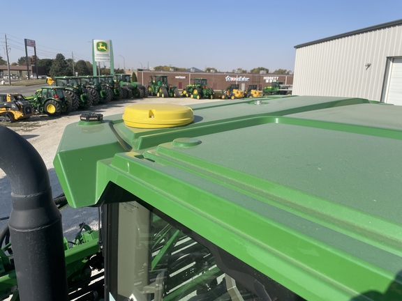 2023 John Deere 612R Sprayer/High Clearance